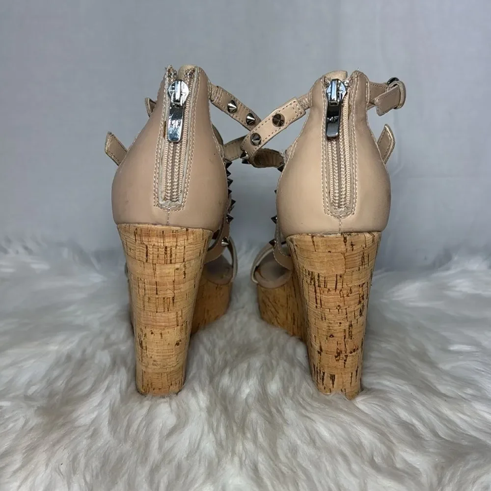 Marc‎ Fisher Studded Beige Leather Women's Stappy Wedge Sandals Sz 8